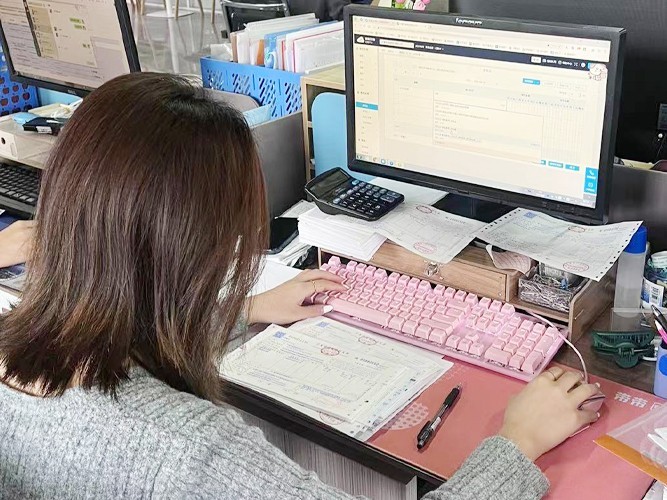 工商注冊,代理記賬,企業(yè)稅籌,審計報告,資質(zhì)代辦